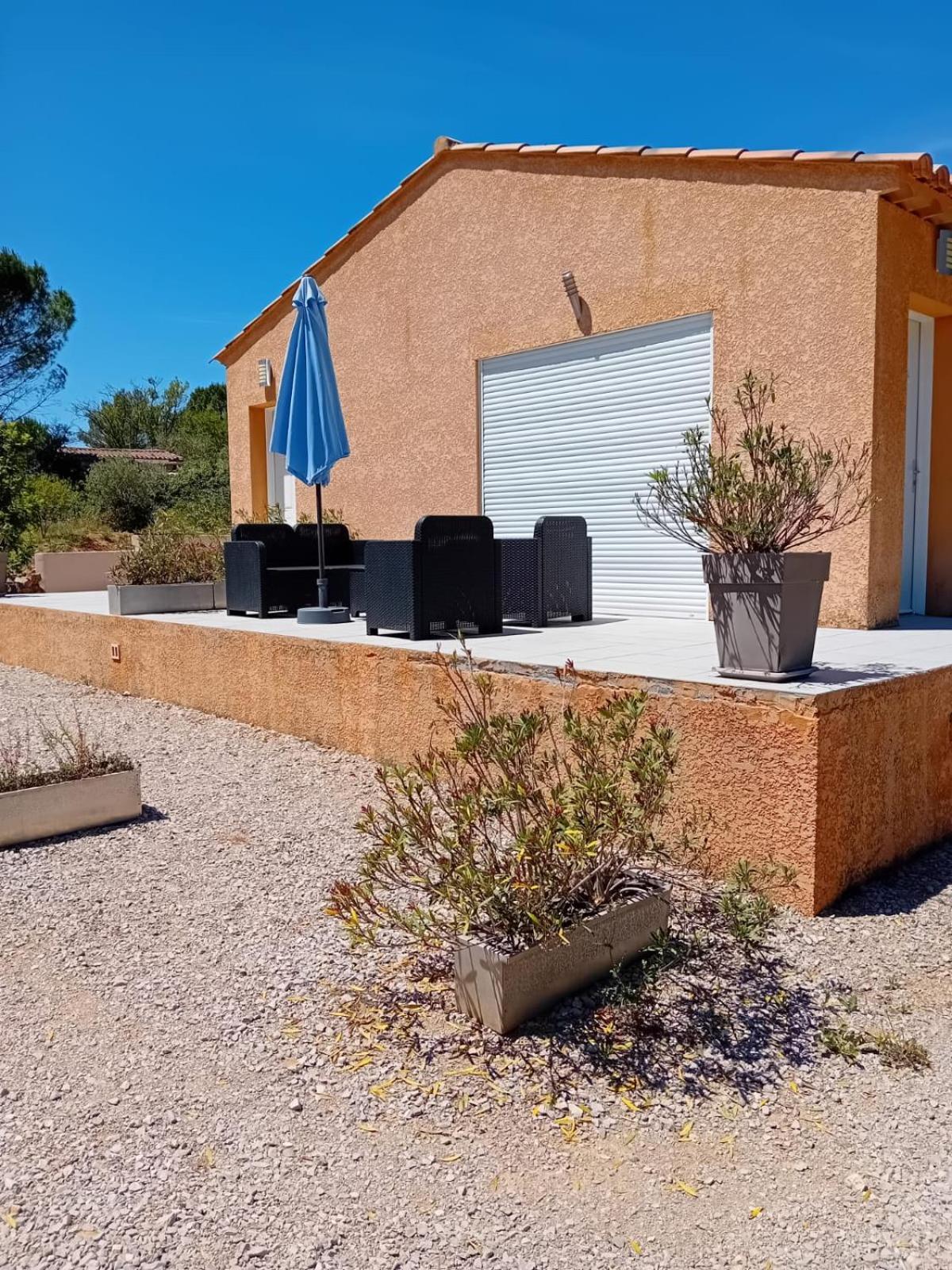 Chambres D'Hotes, B&B Climatisees La Borrellienne Saint-Maximin Exterior foto
